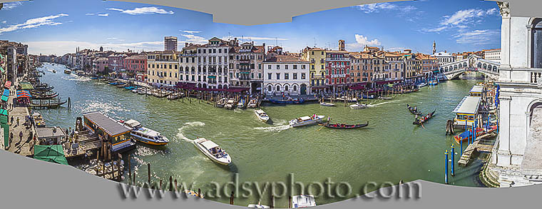 Adsy Bernart Fotograf Reisefotografie venedig biennale kunstausstellung italien canale grande panorama rialto  